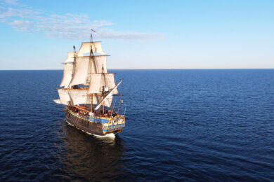 Żaglowiec Gotheborg pod pełnymi żaglami