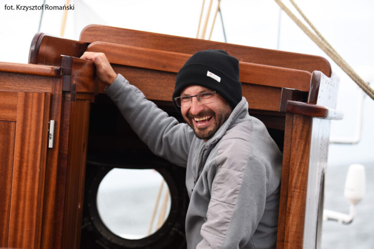 Kapitan Michał Bielski po zwycięstwie w drugim etapie regat The Tall Ships Races 2024
